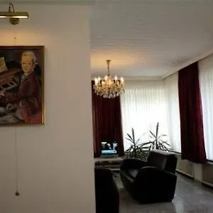 mozart.frankfurtammainhotels.com/