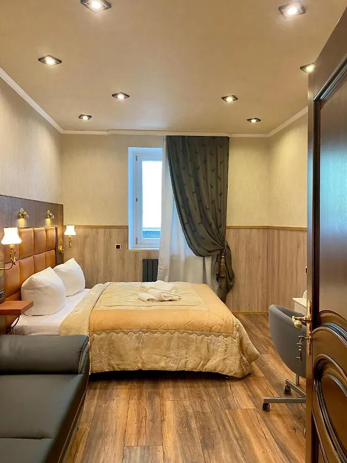 Hotel Golden Gapa 