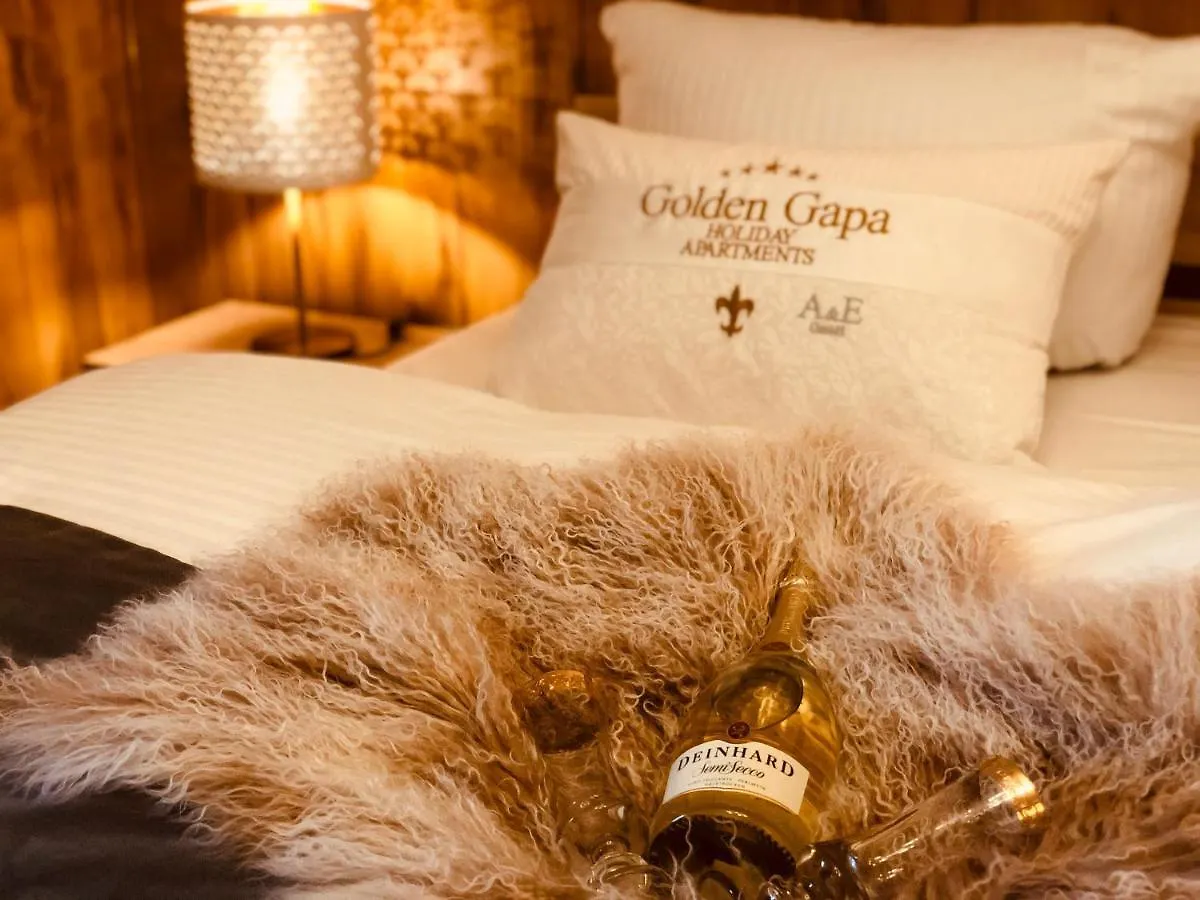 Golden Gapa 