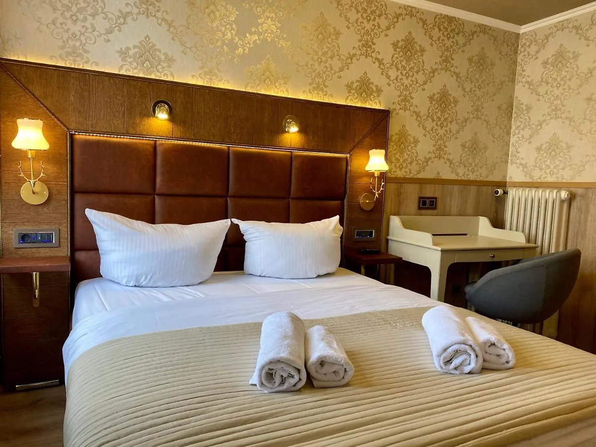 Hotel Golden Gapa 